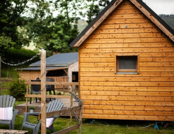 tiny house one airbnb lourdes 1